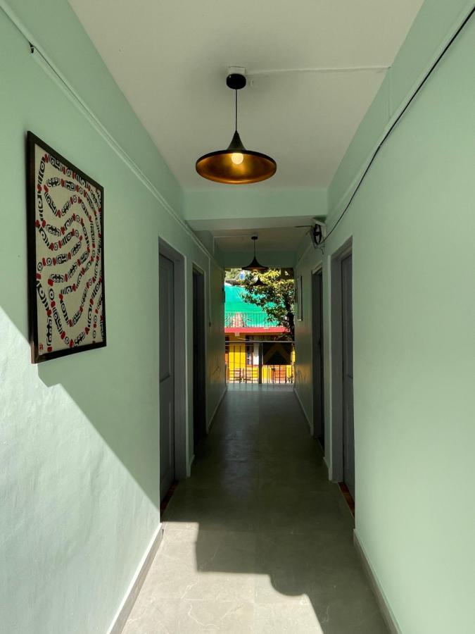 Eevolve Dharamkot - An Eco Hostel McLeod Ganj Esterno foto